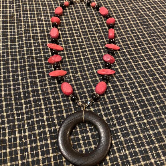 Beaded Wooden Necklace 19 inches 5/$25 - Picture 1 of 2